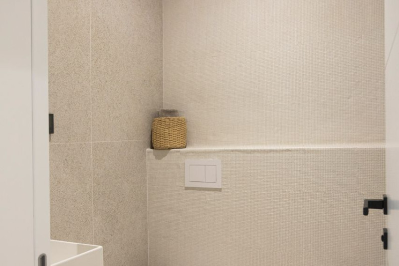 WC im Schlafzimmer im Erdgeschoss